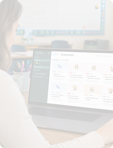 Teacher supporting students during a Learney class